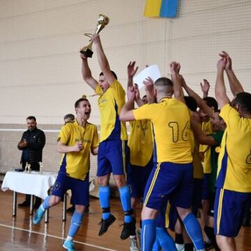 Під час благодійного чемпіонату з футзалу на Рогатинщині на підтримку ЗСУ вдалось зібрати понад  90 тисяч гривень