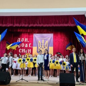 “Дай, Боже, сили”: діти Снятинської громади подякували Захисникам