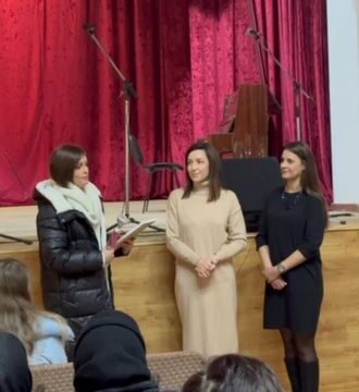У Снятині представили нову очільницю відділу культури та туризму