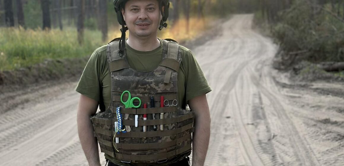 “Я там зможу допомогти багатьом”: історія незламності військового медика з Івано-Франківська на позивний Грек (ФОТО)