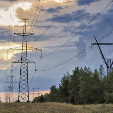 У Ворохті не можуть вирішити проблему з електропостачанням У Ворохті не можуть вирішити проблему з електропостачанням