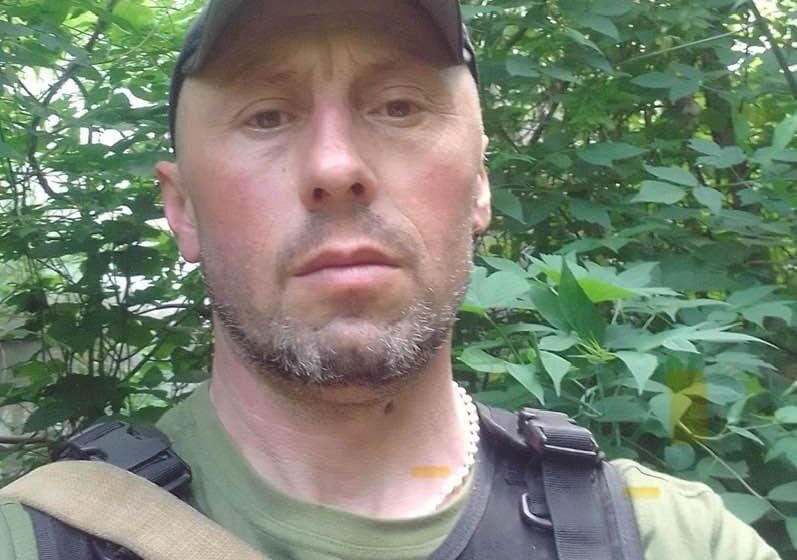 Косівська громада знову у жалобі: на війні загинув захисник Володимир Сорохан