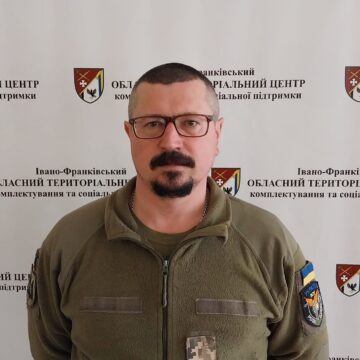 Доброволець Роман Буртник після важкого поранення, приєднався до лав Івано-Франківського центру комплектування Доброволець Роман Буртник після важкого поранення, приєднався до лав Івано-Франківського центру комплектування