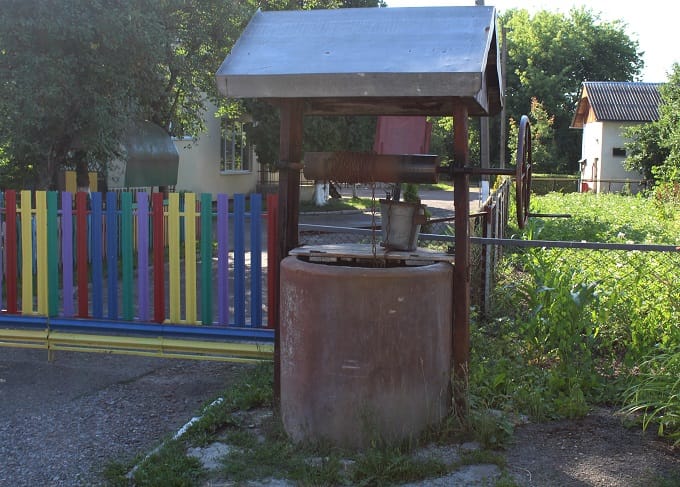 Жителів Тисмениці попереджають про шкідливу воду в деяких криницях міста Жителів Тисмениці попереджають про шкідливу воду в деяких криницях міста