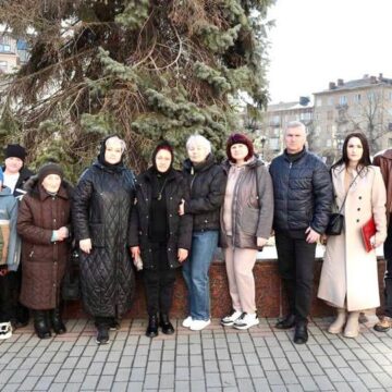 Ще десять сімей полеглих воїнів вирушили на відпочинок у Карпати у межах проєкту «Турбота про родину Героя»