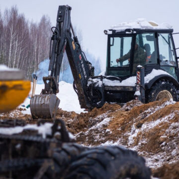 З Івано-Франківська сорок комунальників вирушать на схід будувати оборонні споруди