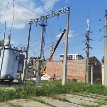 У Ямниці реконструюють електричну підстанцію за 23 мільйони гривень У Ямниці реконструюють електричну підстанцію за 23 мільйони гривень