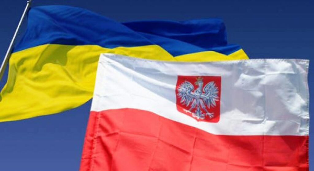 Українців хочуть “виганяти” з Польщі за виїзд навіть на 1 день: ЗМІ дізналися про можливе різке посилення правил