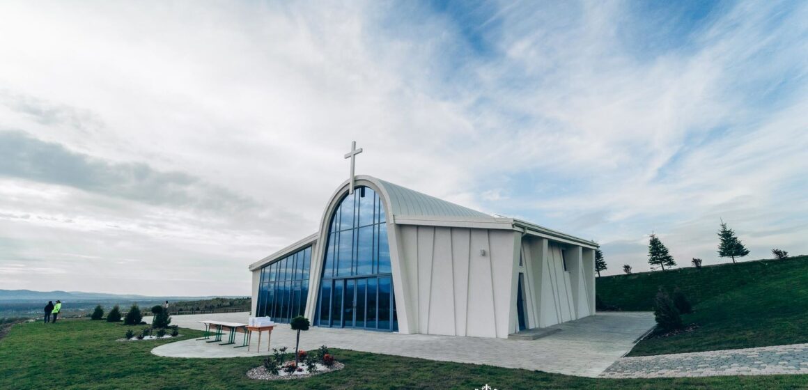 Старуня запрошує на перше престольне свято храму Благовіщення Пресвятої Богородиці