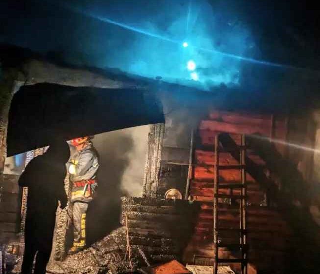 На Надвірнянщині горів житловий будинок На Надвірнянщині горів житловий будинок
