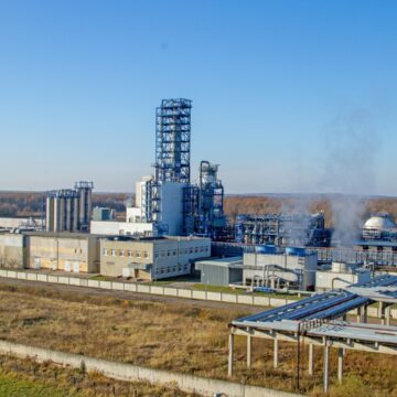 22 людини за сьогодні. З “Карпатнафтохіму” масово звільняються працівники