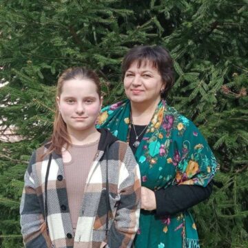 Твір присвятила полеглому на війні татові: школярка з Калущини перемогла на всеукраїнському конкурсі