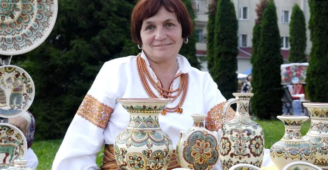 Померла майстриня художньої кераміки з Косова Оксана Кабин Померла майстриня художньої кераміки з Косова Оксана Кабин