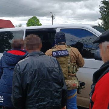 СБУ Івано-Франківщини затримала весь склад однієї із «виборчих комісій» РФ, яка діяла під час окупації Херсона (ФОТО)