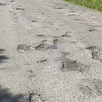 Городенківська міськрада відреагувала на відео про аварійний стан дороги на Івано-Франківськ Городенківська міськрада відреагувала на відео про аварійний стан дороги на Івано-Франківськ