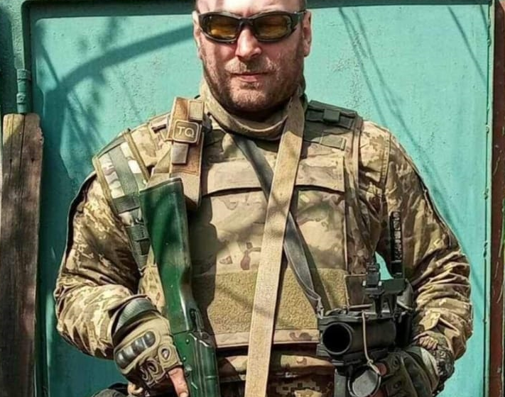 Воїна Михайла Кушмелюка з Коломийщини нагороджено «Золотим хрестом» Воїна Михайла Кушмелюка з Коломийщини нагороджено «Золотим хрестом»