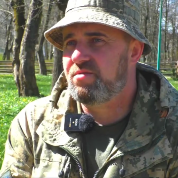 “Хлопцям, які залишились там, треба відпочити”, – Руслан М. після півтора року на фронті продовжив службу в ТЦК Прикарпаття