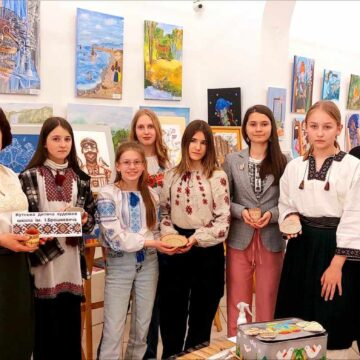 Вихованці Кутської дитячої художньої школи стали лауреатами міжнародного конкурсу з образотворчого та декоративно-ужиткового мистецтва