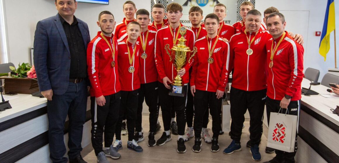 У Івано-Франківську нагородили Чемпіонів України з футзалу
