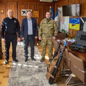 З Івано-Франківська передали станцію управління дронами спецпідрозділу МВС