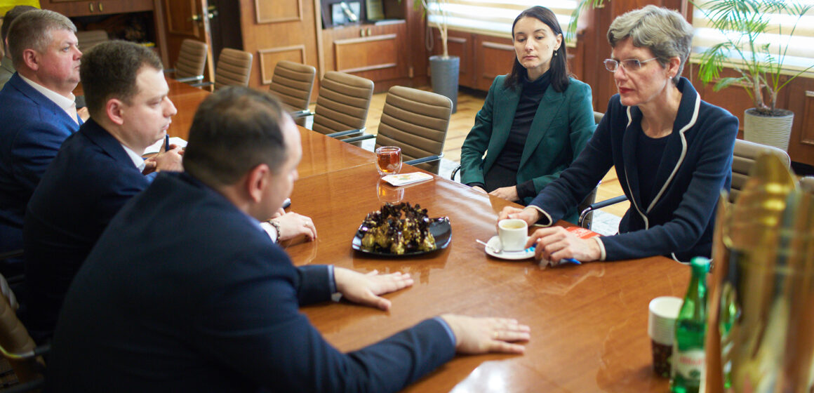 Міський голова Івано-Франківська з представниками Посольства Нідерландів в Україні говорив про реабілітацію військових