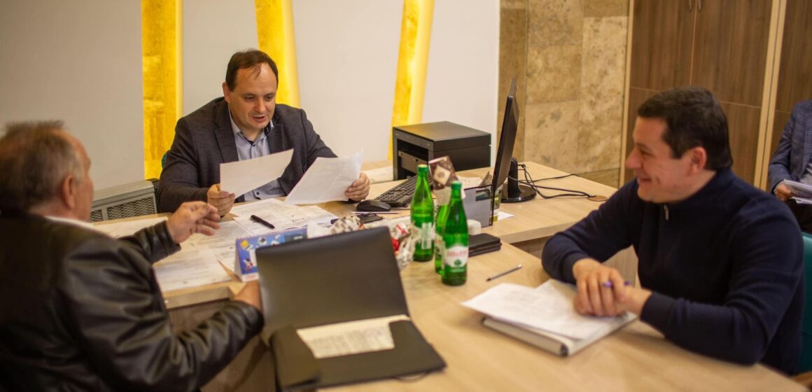 Першоквітневий прийом в міського голови Руслана Марцінківа – за розкладом. І це не жарт