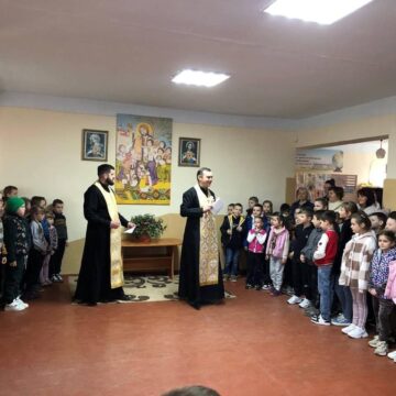 У Рожнятові відновили щотижневе моління в школі