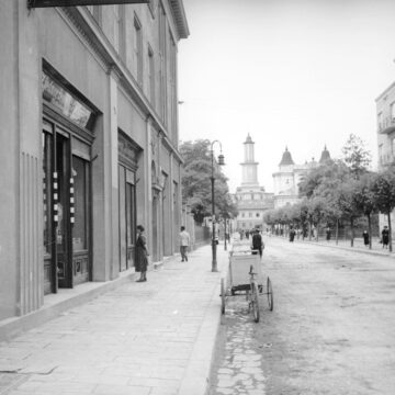 Загадки старих світлин