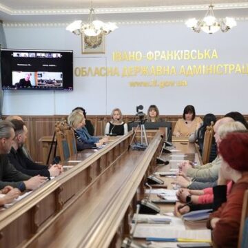 В ОВА розглянули проблемні питання запобігання домашньому насильству та протидії торгівлі людьми