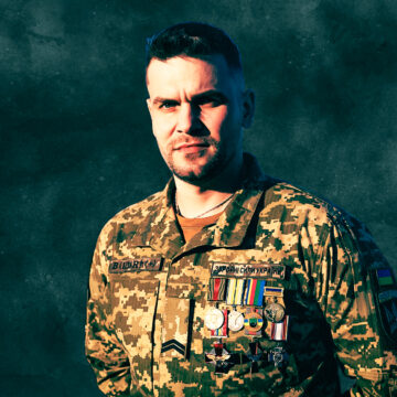 Лідер рок-гурту «Широкий лан» Святослав Бойко з Калуша: про волонтерство, про кума Руфа, службу в ЗСУ та творчість