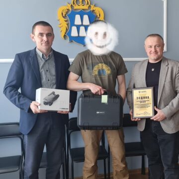 З Дониської громади передали прикордонникам на фронт безпілотники (ФОТО) З Дониської громади передали прикордонникам на фронт безпілотники (ФОТО)