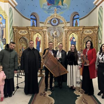 У храмах Івано-Франківщини відбувся проєкт «Хресна дорога… притчі і роздуми» У храмах Івано-Франківщини відбувся проєкт «Хресна дорога… притчі і роздуми»