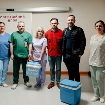 На Прикарпатті родичі двох померлих пацієнтів дали згоду на вилучення органів
