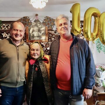 Мешканка Коломийщини Параска Магас відзначила 100-літній ювілей (ФОТО)