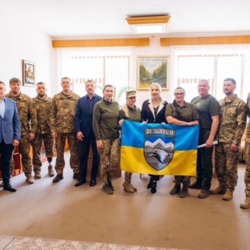 З Прикарпаття передали захисникам на фронт 20 квадрокоптерів та комп’ютерну техніку на понад 3,8 млн грн