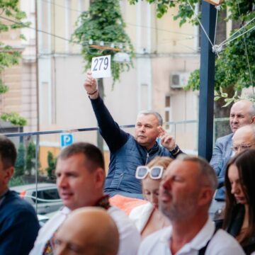 Понад 1 млн 94 тисяч гривень зібрали для потреб 109-го окремого гірсько-штурмового батальйону 10-ої ОГШБр «Едельвейс» на  благодійному аукціоні «Разом до перемоги»