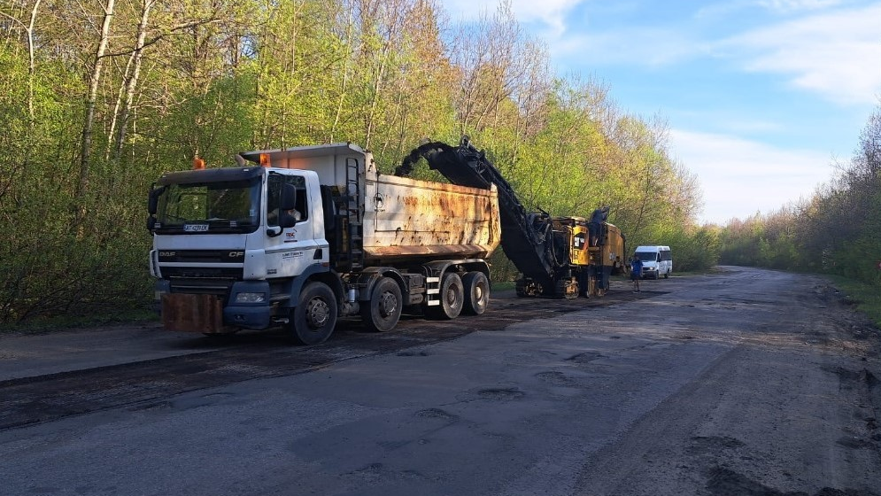 На експлуатаційне утримання доріг державного значення на Прикарпатті передбачено цьогоріч 371 млн грн