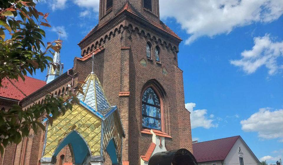 Сім’ї бурштинських енергетиків здійснили паломництво до храму Святої Анни у Бориславі