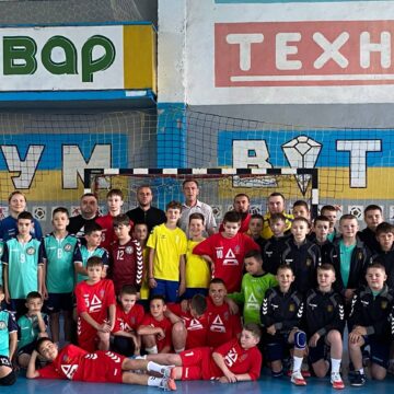 Всеукраїнський турнір з гандболу пам’яті «Героїв України» проходить в Городенці