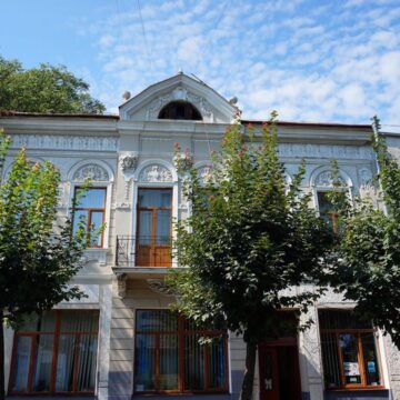 Прокуратура вимагає укласти охоронний договір пам’ятки архітектури у Коломиї