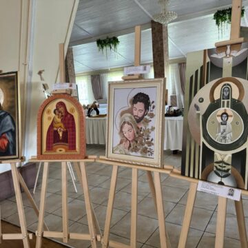 На благодійному аукціоні у Косові зібрали 740 тис. грн. на підтримку ЗСУ