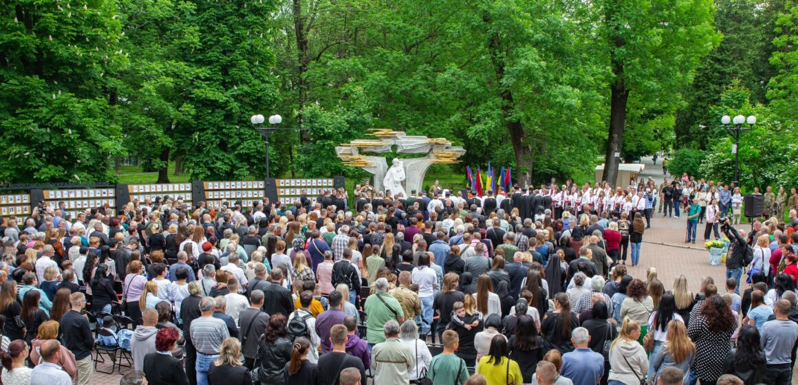 Званням «Почесний громадянин Івано-Франківська» нагородили посмертно звитяжців, які віддали свої життя у 2022 і 2023 роках