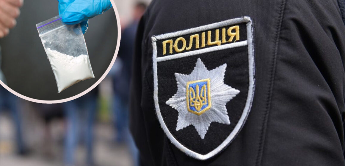 За вчорашню зміну франківські патрульні виявили три факти обігу наркотиків