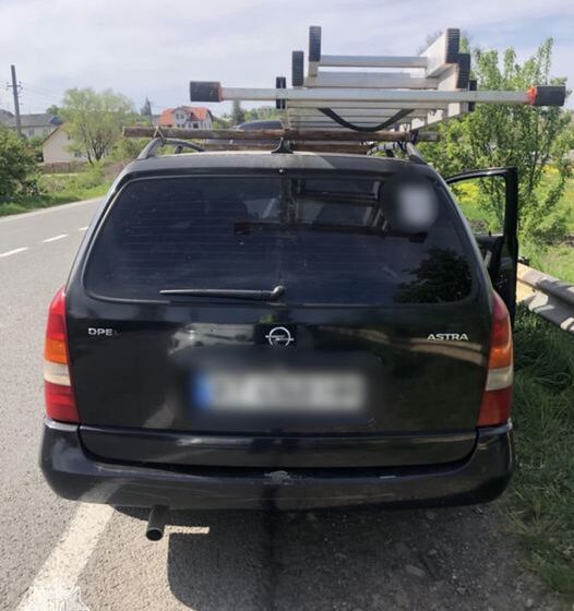 На Коломийщині патрульні виявили автомобіль з ознаками підробки VIN-номера