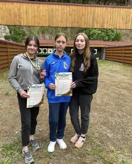 Срібло і бронзу здобули рогатинці на відкритому Чемпіонаті України з кульової стрільби