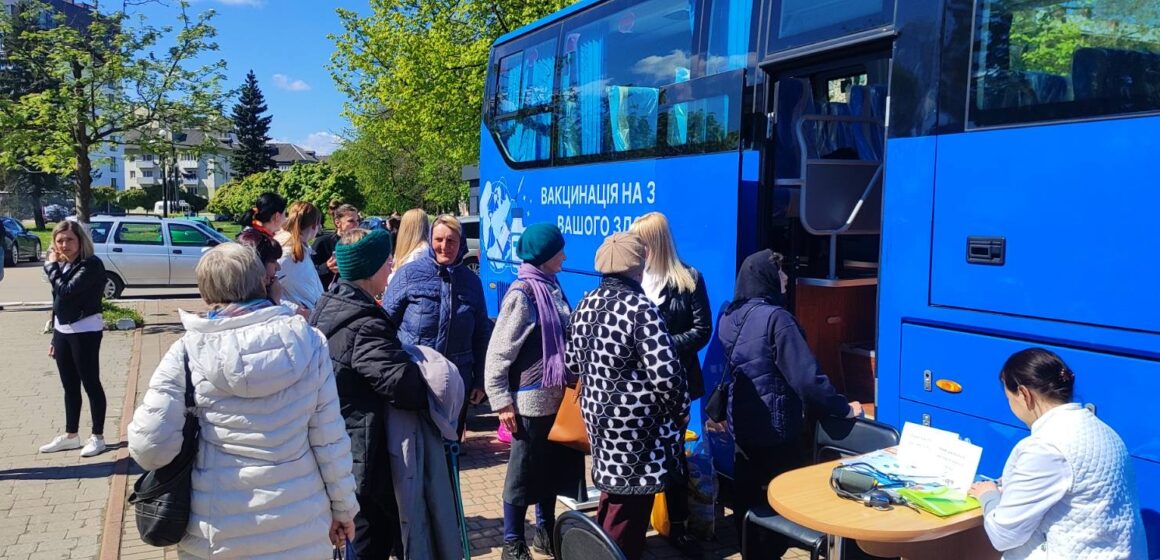 1 тис. 149 щеплень: на Прикарпатті підбили підсумки Всесвітнього тижня імунізації
