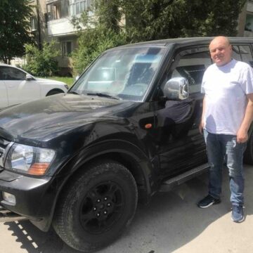 Гостівчани передали черговий автомобіль для потреб ЗСУ