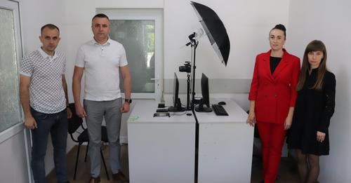 Ямницький ЦНАП розпочинає надання адміністративних послуг з оформлення та видачі паспортів громадян України у формі ID-картки та паспортів для виїзду за кордон Ямницький ЦНАП розпочинає надання адміністративних послуг з оформлення та видачі паспортів громадян України у формі ID-картки та паспортів для виїзду за кордон