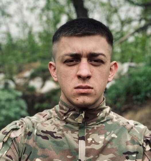Богородчанщина знову у жалобі: “на щиті” повертається з війни 23-річний захисник Руслан Половинко