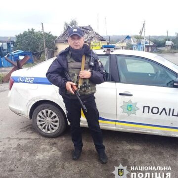 «З кожним можна порозумітися… Треба тільки мати терпіння», – Михайло Пшеничняк, дільничний офіцер з 20-річним досвідом